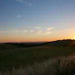 In Tuscany Near Siena's Charm Hébergement de vacances